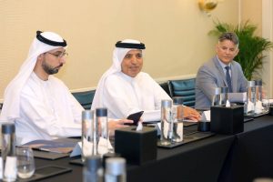 أداء مشاريع دعم الطاقة المستدامة في دبي