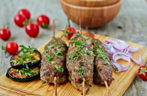 طريقة عمل الكفتة بالبرغل للشيف علاء الشربينى