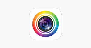 تطبيق PhotoDirector لتحرير الصور