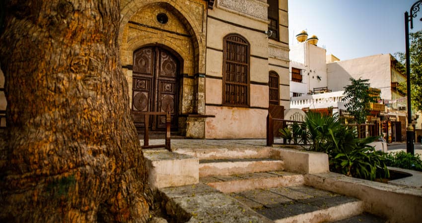 رحلة إلى معالم جدة التاريخية